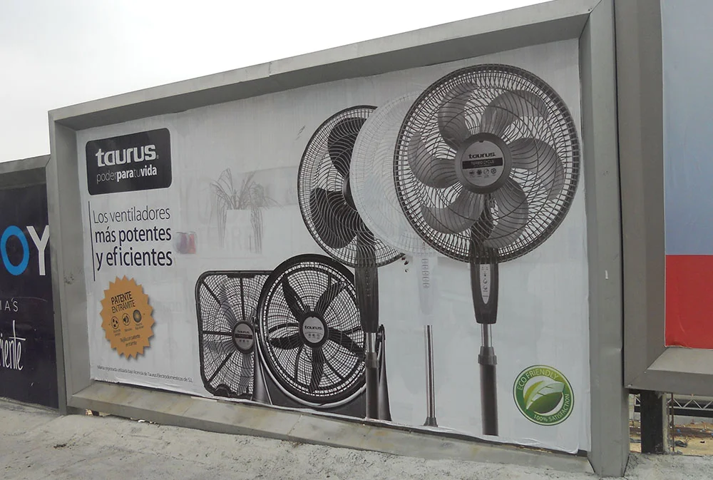 Vallas fijas CDMX, Publicidad exterior en CDMX, Anuncios en vallas fijas, Cartelería publicitaria CDMX, Espacios publicitarios fijos, Impacto visual en vallas, Publicidad en puntos estratégicos, Vallas urbanas CDMX, Exposición de marca en vallas, Publicidad en áreas urbanas