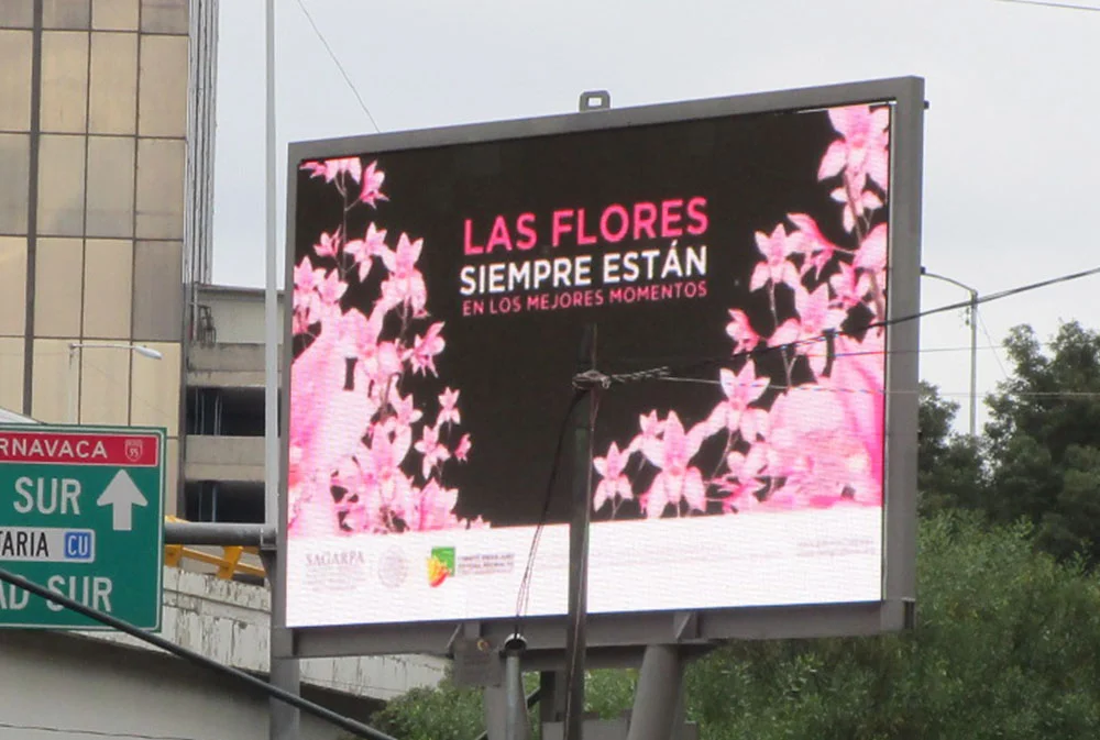 Pantallas ad image 1